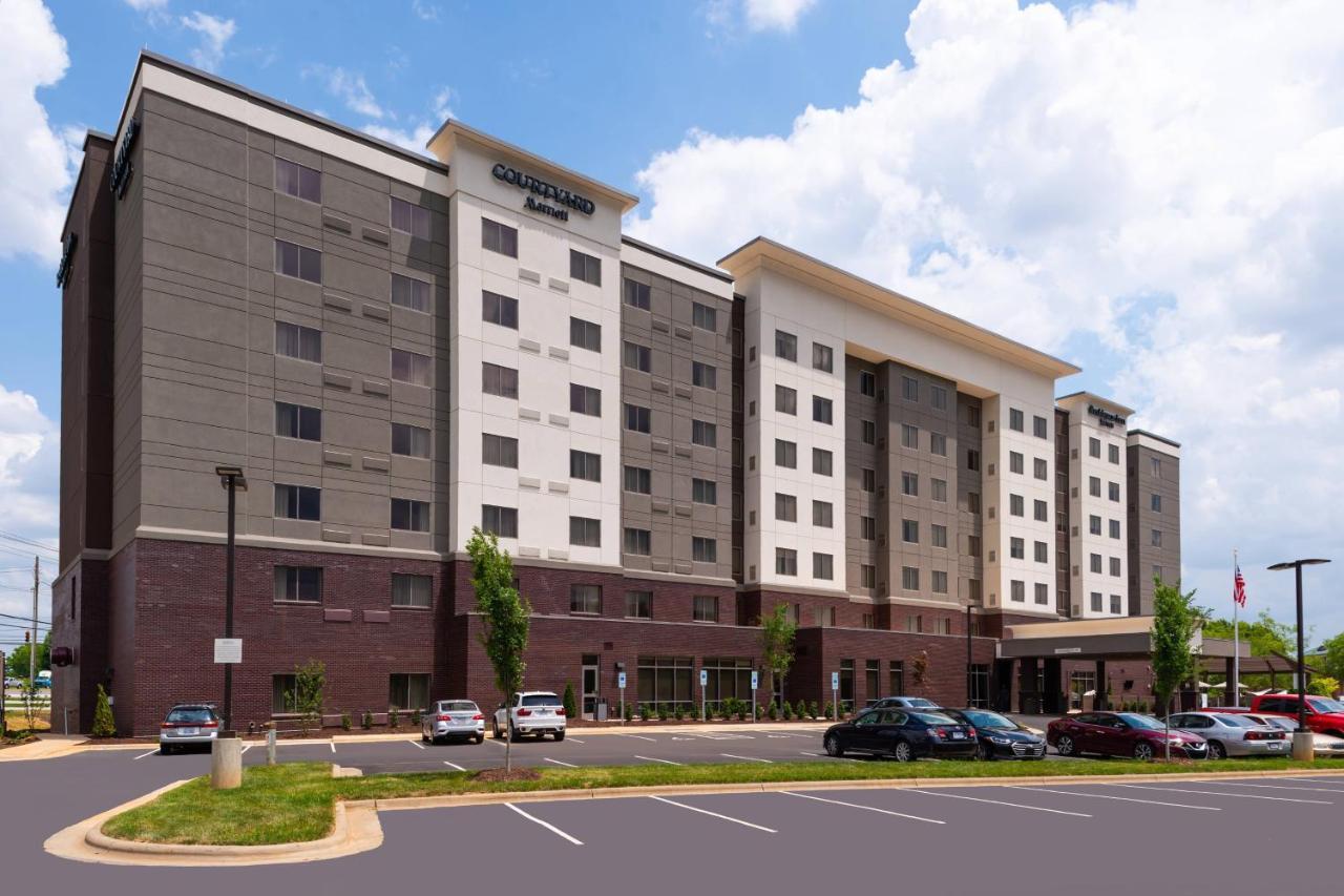 Courtyard By Marriott Charlotte Northlake Exterior foto